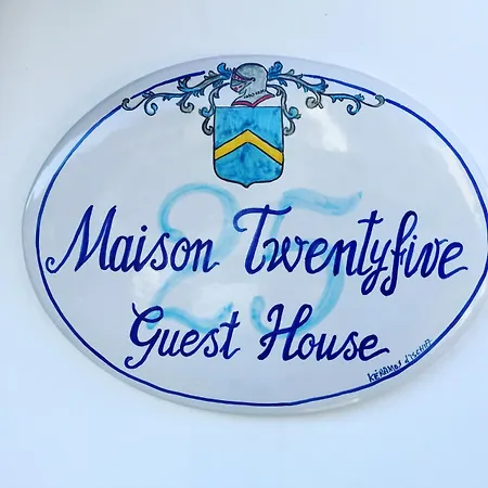 Maison Twentyfive B&B 이스키아