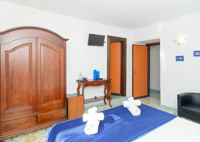 梅森二十五住宿加早餐旅馆 住宿加早餐酒店 伊斯基亚