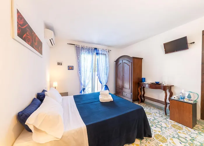 梅森二十五住宿加早餐旅馆 4* 伊斯基亚