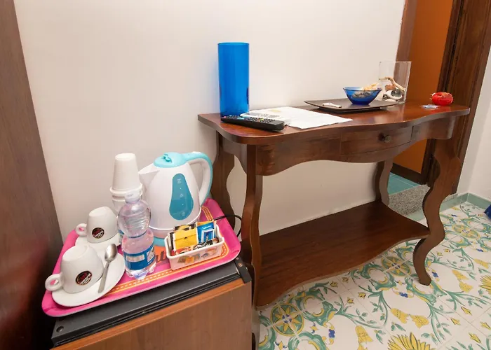 住宿加早餐酒店 梅森二十五住宿加早餐旅馆 伊斯基亚