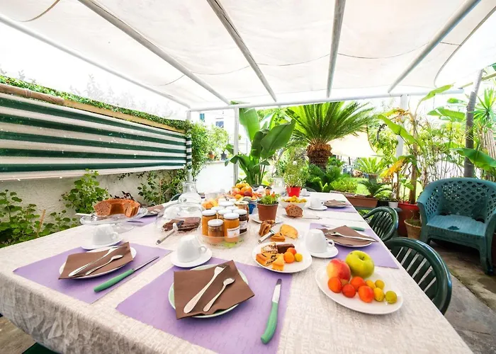 住宿加早餐酒店 梅森二十五住宿加早餐旅馆 伊斯基亚